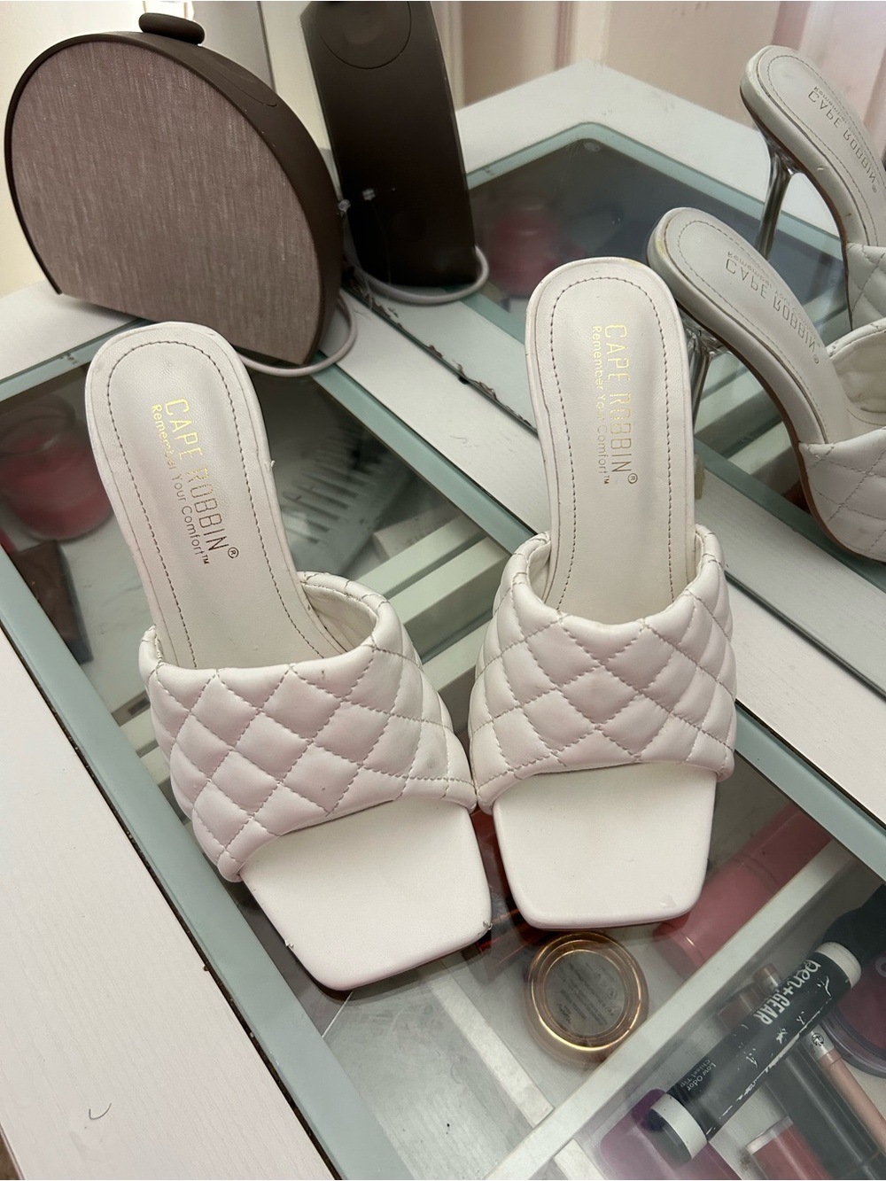 Cape Robbin White Quilted Slide Mules